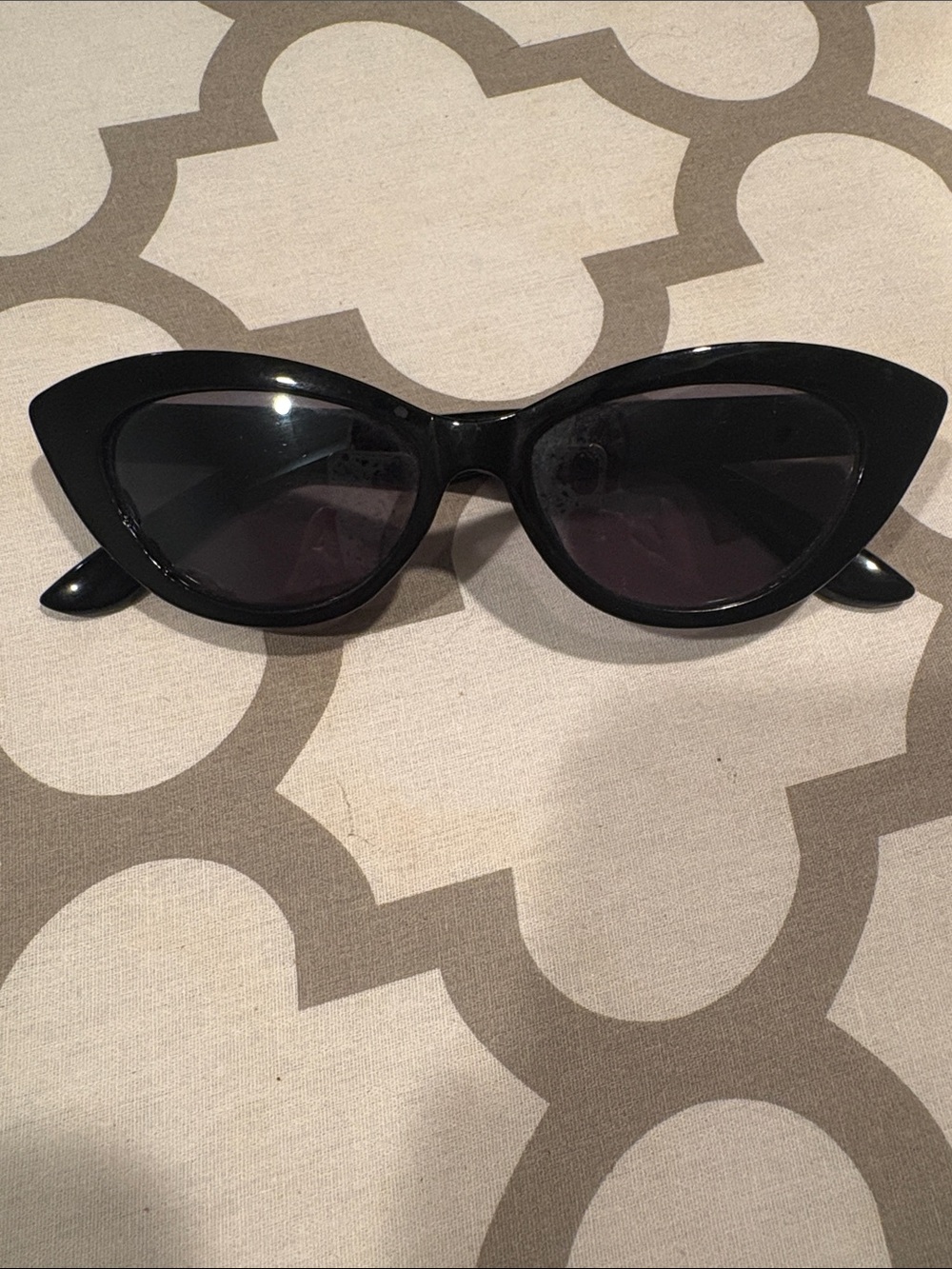 Black Cat Eye Sunglasses - Women Accessories